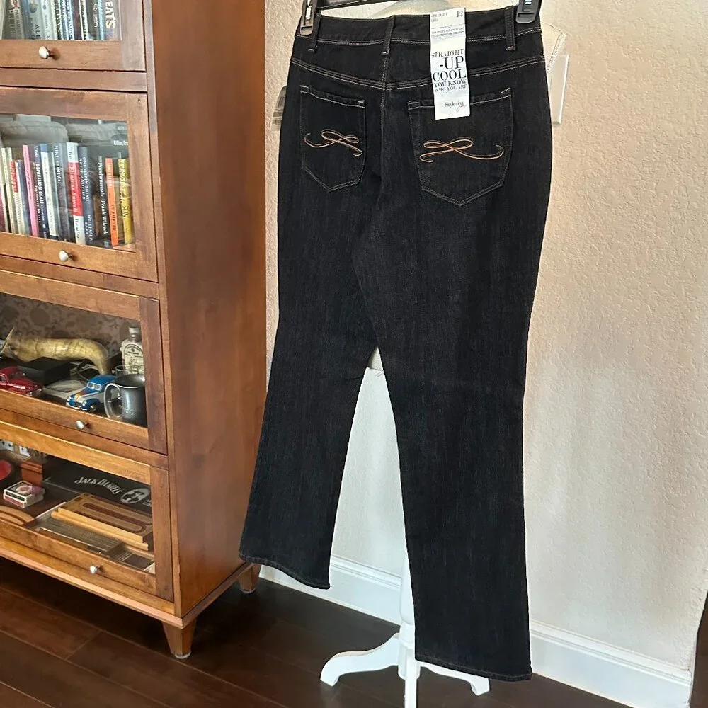 STYLE & CO Straight Up Cool Blue Jeans - 12 - Picture 4 of 7